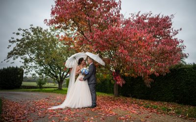 Annie and Tom married at Mount Ephraim in Faversham {wedding sneak peek}