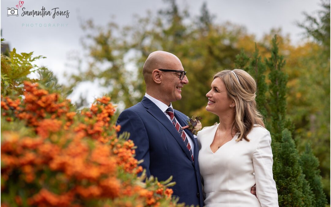 autumn wedding with bright colours